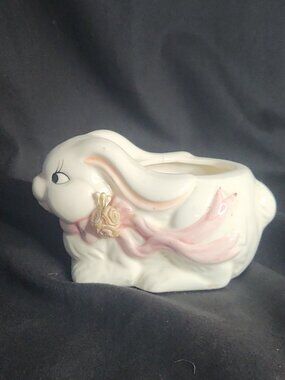 VTG Ceramic White Rabbit Easter Bunny Succulent Planter 1990 House Of Lloyd